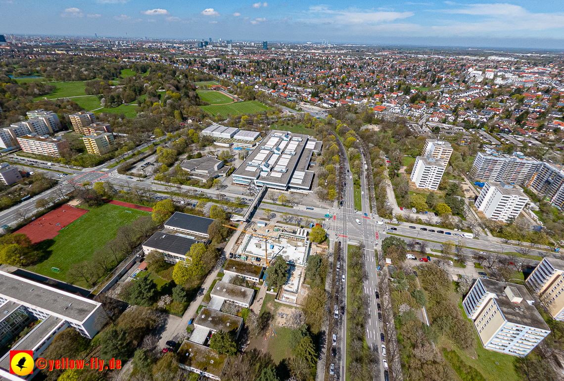 21.04.2023 - Baustelle Haus für Kinder in Neuperlach
